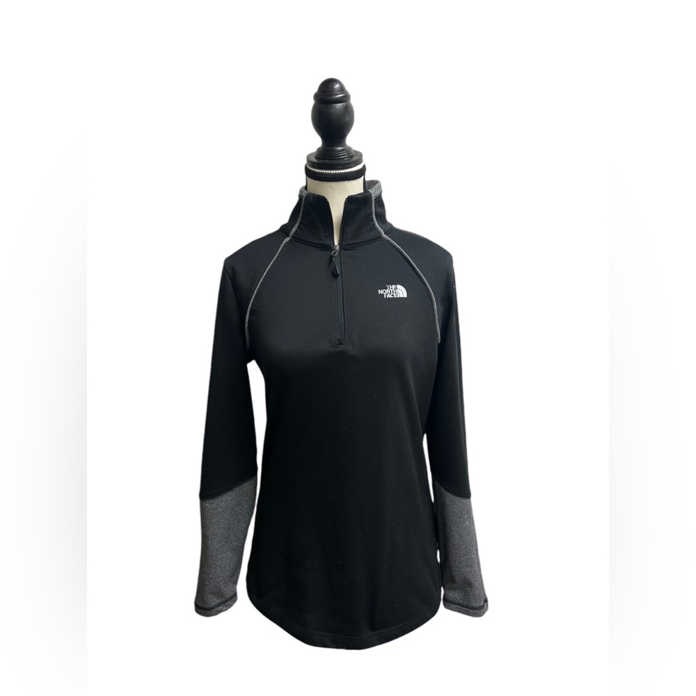 The North Face Women’s 1/4 Zip Black Pullover Jacket Size Medium